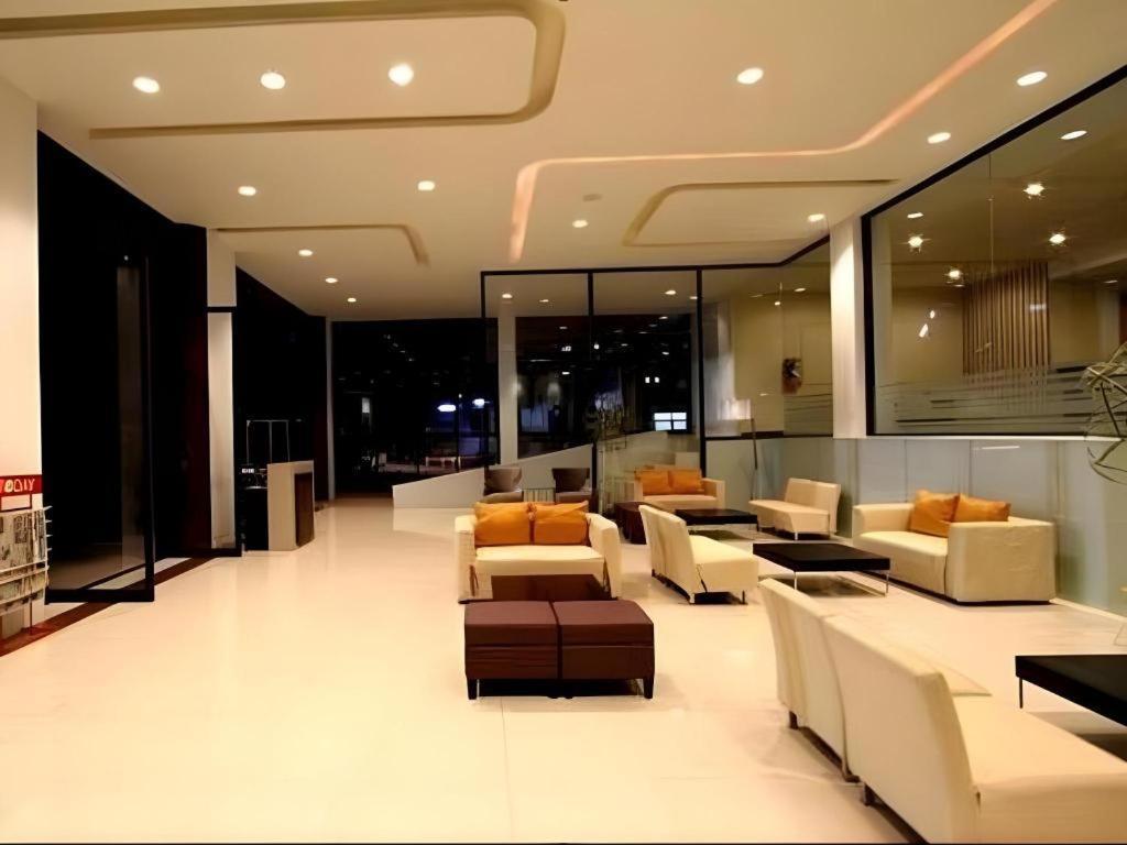 The Regent Ubon Hotel Ubonratcsathani Kültér fotó